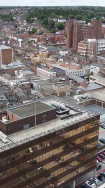 Günbatımında Merkez Luton Şehir ve Binalarının Yüksek Açılı Görüntüleri, İngiltere 'nin Modern ve Tarihi İngiltere Görüntüsü