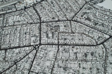  Kar yağışından sonra Kuzey Luton 'un manzarası ve Cityscape' i, İngiltere 'nin Kuzey Luton şehrinin havadan görüntüsünü kapsıyordu. 2022 kışının ilk kar yağışı.