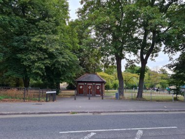  Kar yağışından sonra Kuzey Luton 'un manzarası ve Cityscape' i, İngiltere 'nin Kuzey Luton şehrinin havadan görüntüsünü kapsıyordu. 2022 kışının ilk kar yağışı.