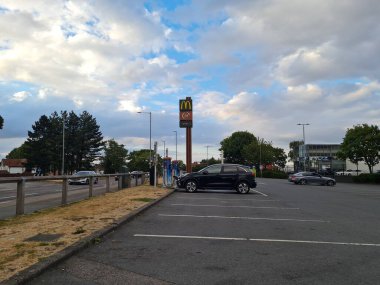  Kar yağışından sonra Kuzey Luton 'un manzarası ve Cityscape' i, İngiltere 'nin Kuzey Luton şehrinin havadan görüntüsünü kapsıyordu. 2022 kışının ilk kar yağışı.