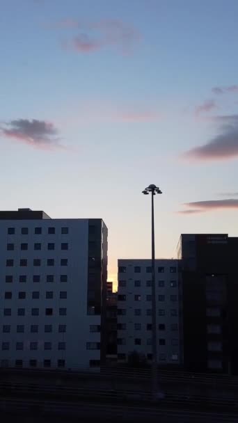 Nagranie High Angle Central Luton City Budynków Podczas Zachodu Słońca — Wideo stockowe