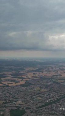 Günbatımında Merkez Luton Şehir ve Binalarının Yüksek Açılı Görüntüleri, İngiltere 'nin Modern ve Tarihi İngiltere Görüntüsü