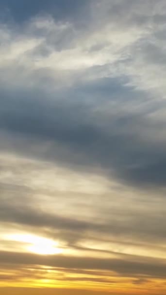 Hoge Hoek Uitzicht Mooie Wolken Stad — Stockvideo