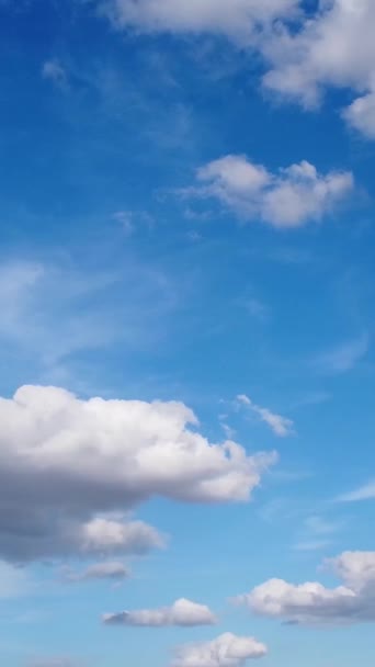 Vysoký Úhel Pohledu Krásné Mraky Nad Městem — Stock video