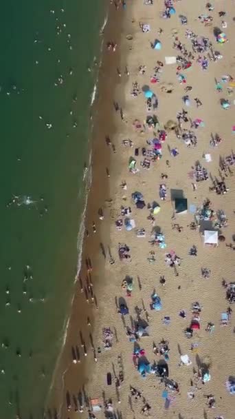 Beach Front People Bournemouth City England Luchtfoto Van Britse Oceaan — Stockvideo
