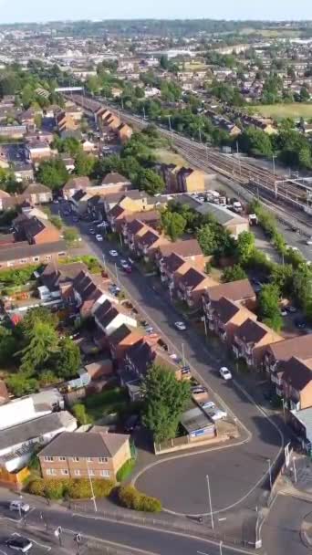 Letecké Záběry British City Svislý Portrétní Styl Záběru Dronovy Kamery — Stock video