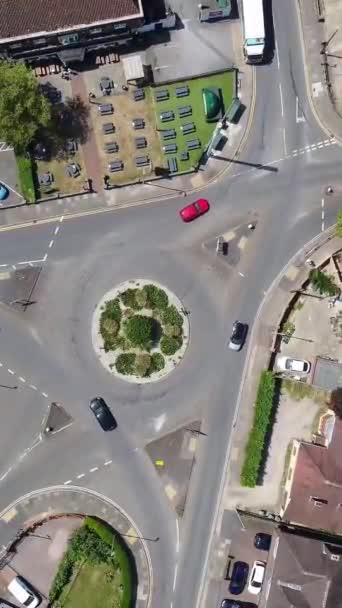 Aerial Footage British City Вертикальный Портретный Стиль Съемки Камеры Дрона — стоковое видео
