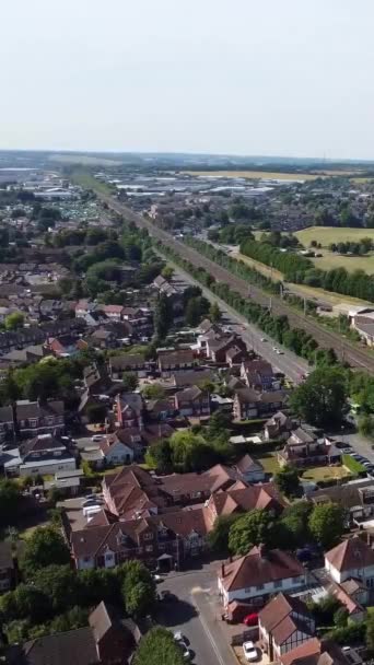 Luchtfoto Van British City Verticale Portret Stijl Van Drone Camera — Stockvideo