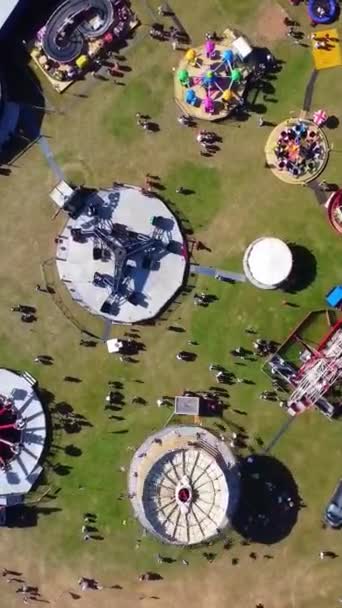 Summer Fun Fair Luton City England Massor Människor Njuter Åkattraktioner — Stockvideo