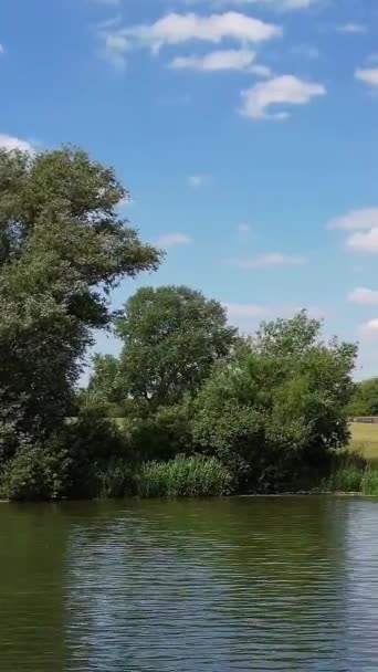 Best View Lake England Vertical Portrait Style Video Clip — Vídeo de stock
