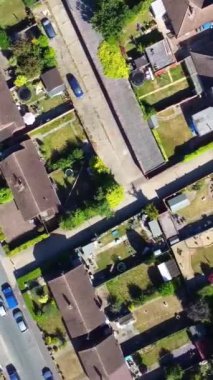 Drone 'un Luton City of England' daki Dikey ve Portre Tarzı