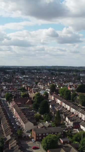 Drone Footage Luton City England Vertical Portrait Style — Vídeos de Stock