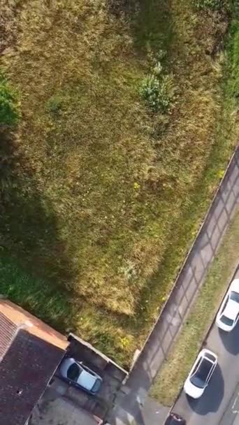Drone Footage Luton City England Vertical Portrait Style — Vídeo de stock