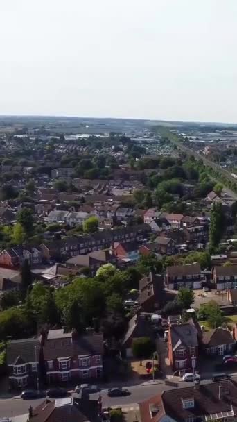 Drone Footage Luton City England Vertical Portrait Style — Vídeos de Stock