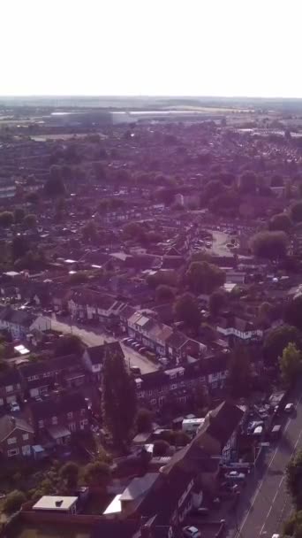 Дронные Следы Английского Города Лютон Вертикальном Портретном Стиле — стоковое видео