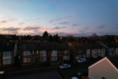 Kışın en güzel Sunset Sahnesi Renkli Bulutlar ve Gökyüzü, İHA 'nın Yüksek Açılı Kamerası