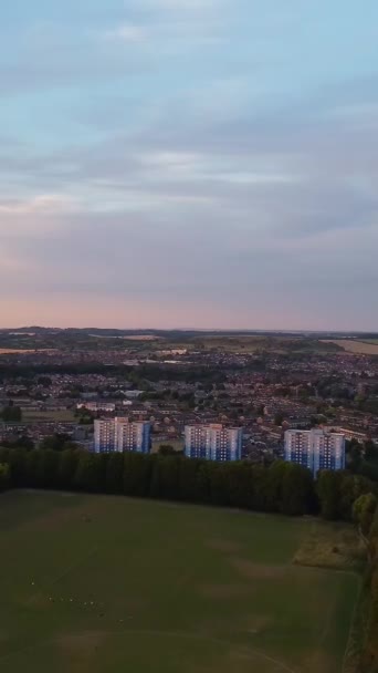 Högvinkelfilm Från Luton City England Filmen Togs Solnedgången — Stockvideo