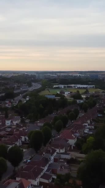 Högvinkelfilm Från Luton City England Filmen Togs Solnedgången — Stockvideo