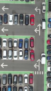 İngiltere 'de İngiliz Karayolları ve Trafik Yüksek Açı Hava Görüntüsü