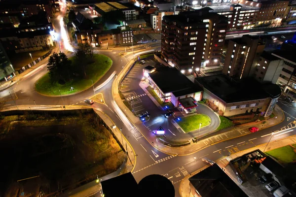 Inglaterra Luton Enero 2023 Vista Iluminada Ciudad Inglesa Durante Noche —  Fotos de Stock