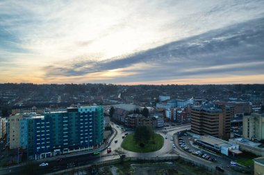 GREAT BRITAIN, LUTON - 22ND JANUARY, 2023: Şehir Merkezi Yüksek Açı Görünümü, İngiltere 'nin Modern ve Tarihi Görünümü 