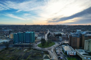 GREAT BRITAIN, LUTON - 22ND JANUARY, 2023: Şehir Merkezi Yüksek Açı Görünümü, İngiltere 'nin Modern ve Tarihi Görünümü 