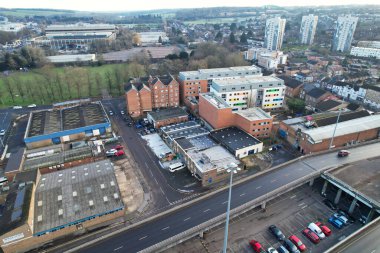 GREAT BRITAIN, LUTON - 22ND JANUARY, 2023: Şehir Merkezi Yüksek Açı Görünümü, İngiltere 'nin Modern ve Tarihi Görünümü 