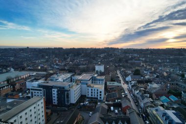 GREAT BRITAIN, LUTON - 22ND JANUARY, 2023: Şehir Merkezi Yüksek Açı Görünümü, İngiltere 'nin Modern ve Tarihi Görünümü 