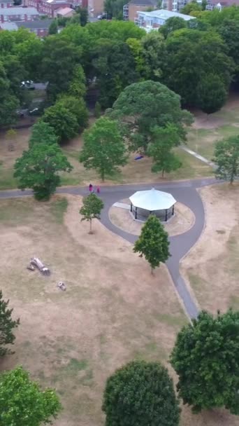Dagtid Utsikt Över Local Public Park Luton Stad England — Stockvideo
