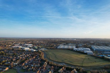 UNITED KINGDOM, LUTON - 5TH FEBRUARY, 2023: High Angle Panoramic View of Retail Park and Central Dunstable Town 