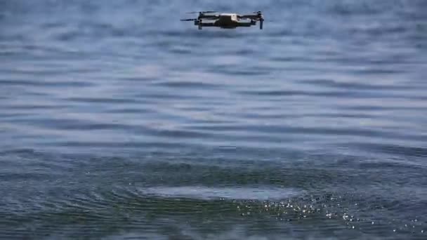 Drones Volant Dans Les Airs Campagne Britannique — Video