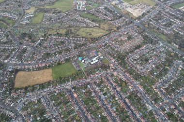 Gün batımında Şehrin Hava Görüntüsü