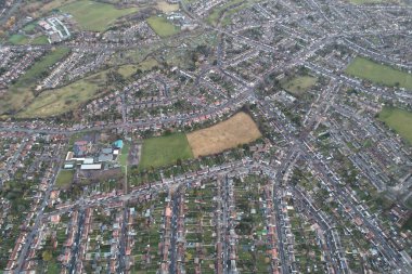 Gün batımında Şehrin Hava Görüntüsü