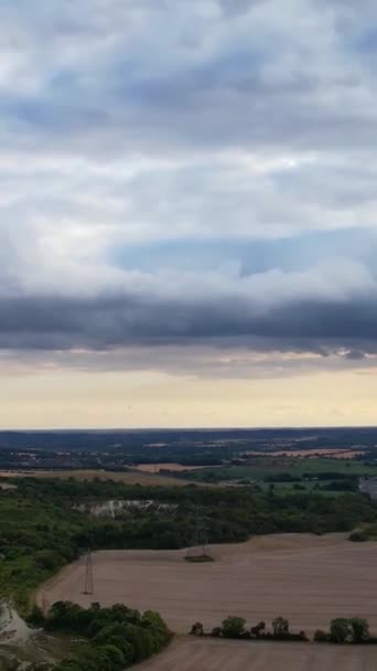 Vista Aérea Ángulo Alto Las Carreteras Británicas Tráfico Inglaterra Reino — Vídeo de stock