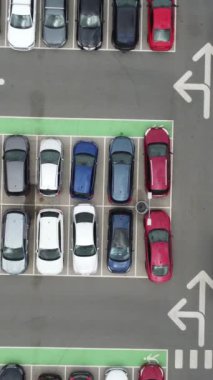 İngiltere 'de İngiliz Karayolları ve Trafik Yüksek Açı Hava Görüntüsü