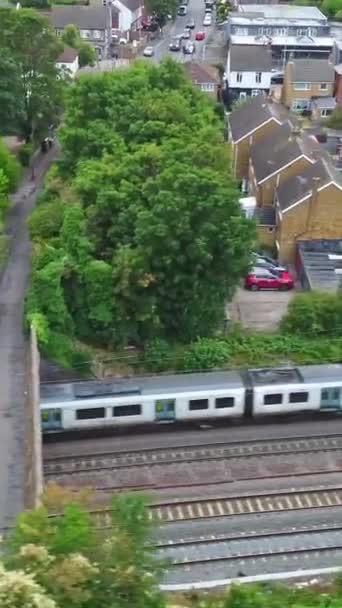Aerial Footage Railway Station Luton City England Full Clouds Day — Stock Video