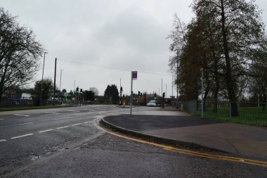 Bulutlu bir günde Luton şehrinin görüntüsü