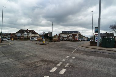 Luton Şehri Sokak Manzarası ve Süpermarketleri