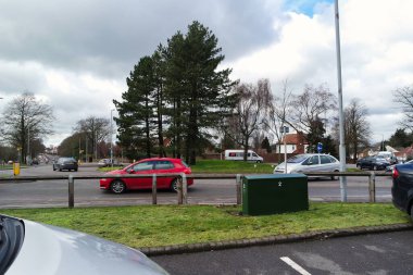 Luton Şehri Sokak Manzarası ve Süpermarketleri