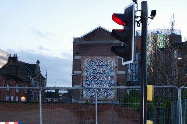 İngiltere 'nin Luton Kasabası Şehir Merkezi ve Merkez Tren İstasyonu