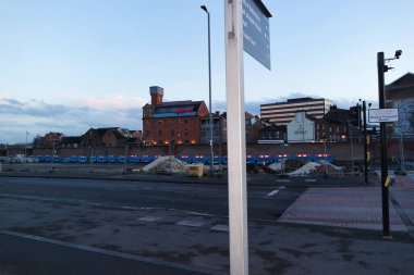 İngiltere 'nin Luton Kasabası Şehir Merkezi ve Merkez Tren İstasyonu