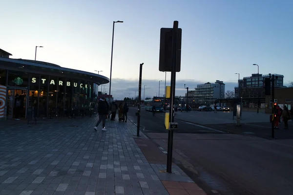 Stadtzentrum Und Hauptbahnhof Der Englischen Stadt Luton — Stockfoto
