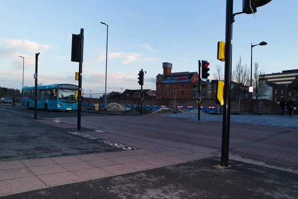 İngiltere 'nin Luton Kasabası Şehir Merkezi ve Merkez Tren İstasyonu