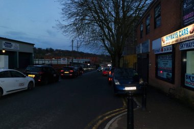 Luton Town, İngiltere şehir merkezinin düşük açılı görüntüsü. Merkez Luton Şehri ve Karayolları Görünümü