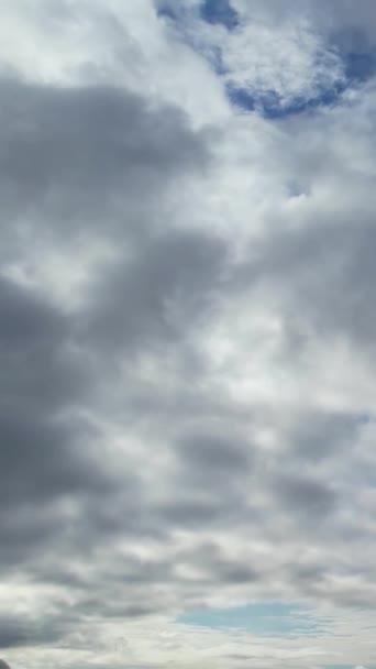 Mooie Hoge Hoek Beeld Van Dramatische Wolken Lucht — Stockvideo