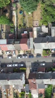 İngiltere 'nin Saint Area Luton Konutları ve Evleri' nin havadan görünüşü