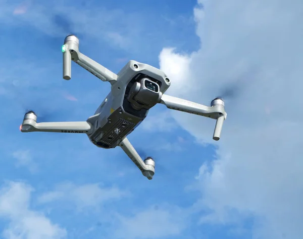 Drone Voando Céu — Fotografia de Stock