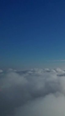 İngiliz Şehri 'nde Hızlı Hareket Eden Bulutlar, Zaman Süratli Görüntü