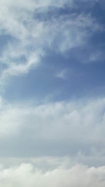 İngiliz Şehri 'nde Hızlı Hareket Eden Bulutlar, Zaman Süratli Görüntü