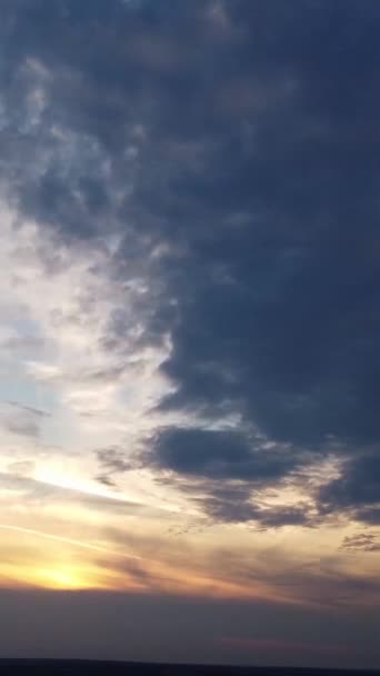 Splendide Drammatiche Nuvole Movimento Sopra Inghilterra — Video Stock